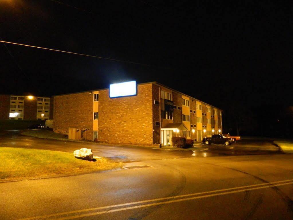 Motel 6-New Stanton, Pa Exteriér fotografie