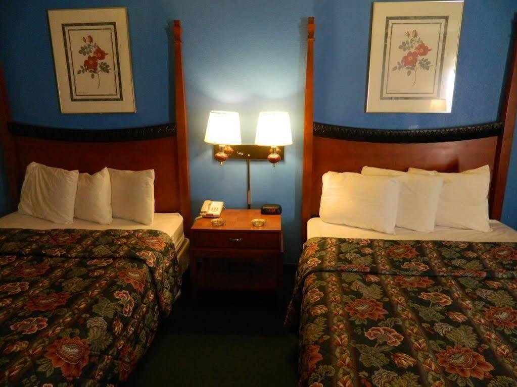 Motel 6-New Stanton, Pa Exteriér fotografie