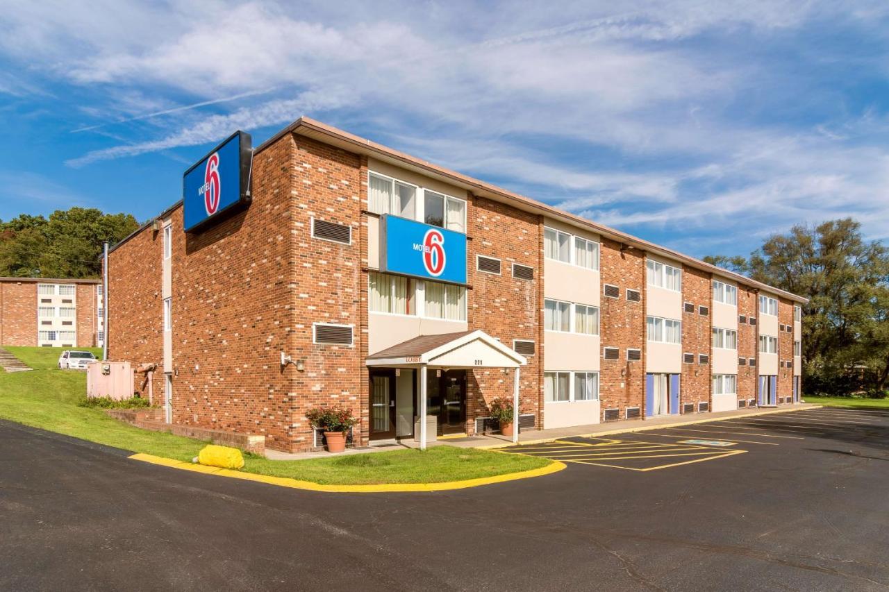 Motel 6-New Stanton, Pa Exteriér fotografie